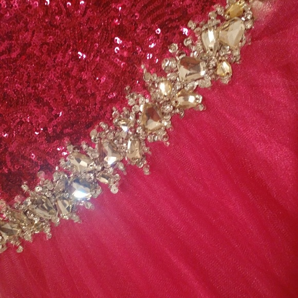 dress - Picture 5 of 8